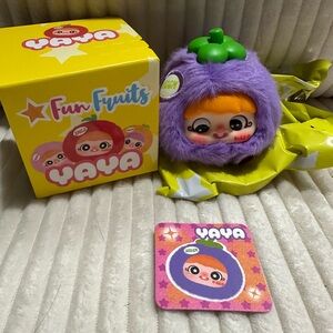 Yaya  Fun Fruit Plush Collectable- Grape- New. Opened to verify. Scented.